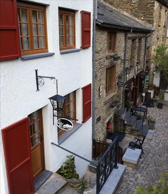La Legende - Gite Dans Un Quartier Pittoresque Bouillon Exterior foto